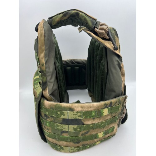 Бронежилет ЗАЩИТНИК в Арзамасе с кевларовым баллистическим пакетом C2, капами и бронеплитами Бр5