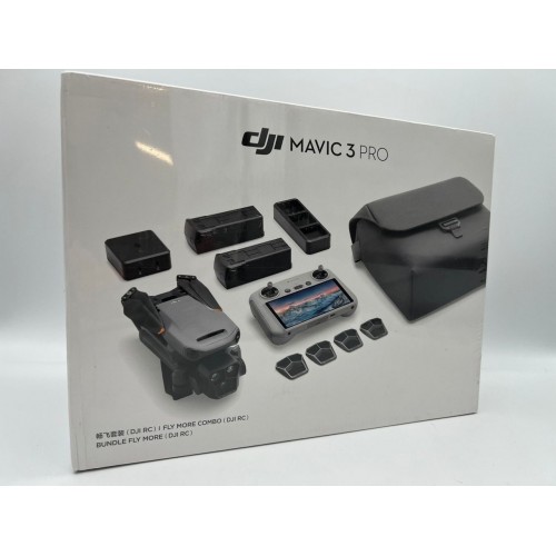 Квадрокоптер DJI Mavic 3 Fly More Combo в Арзамасе DJI RC / с экраном