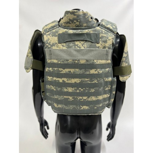 Военный бронежилет пиксельный с плитами в Арзамасе