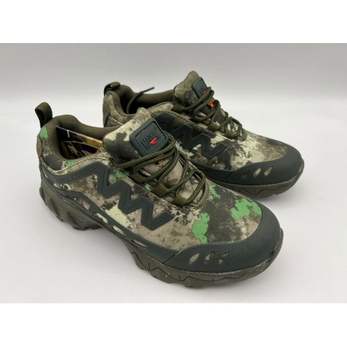 Треккинговые кроссовки «MAGNUM» летние в Арзамасе